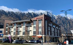 Ramada Suites By Wyndham Queenstown Remarkables Park